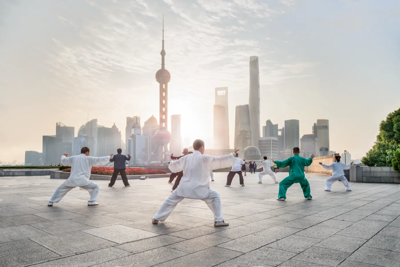 Practica Tai Chi in China